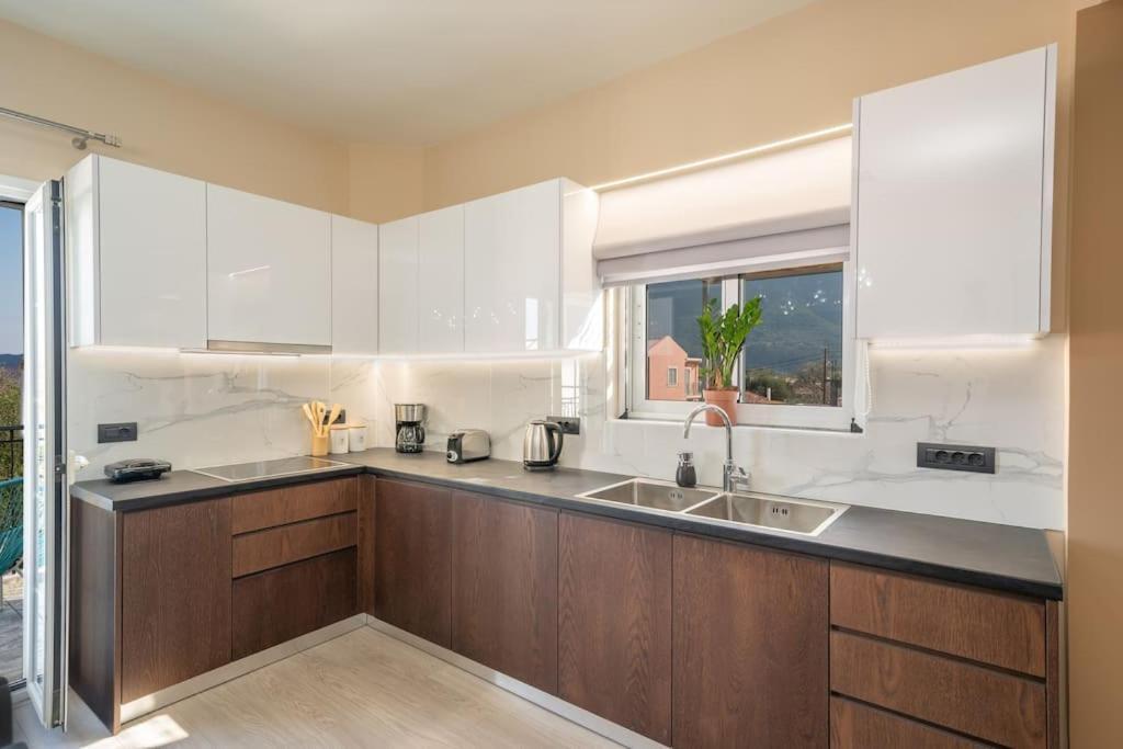 Apartament Eleni'S House Karavomylos Zewnętrze zdjęcie
